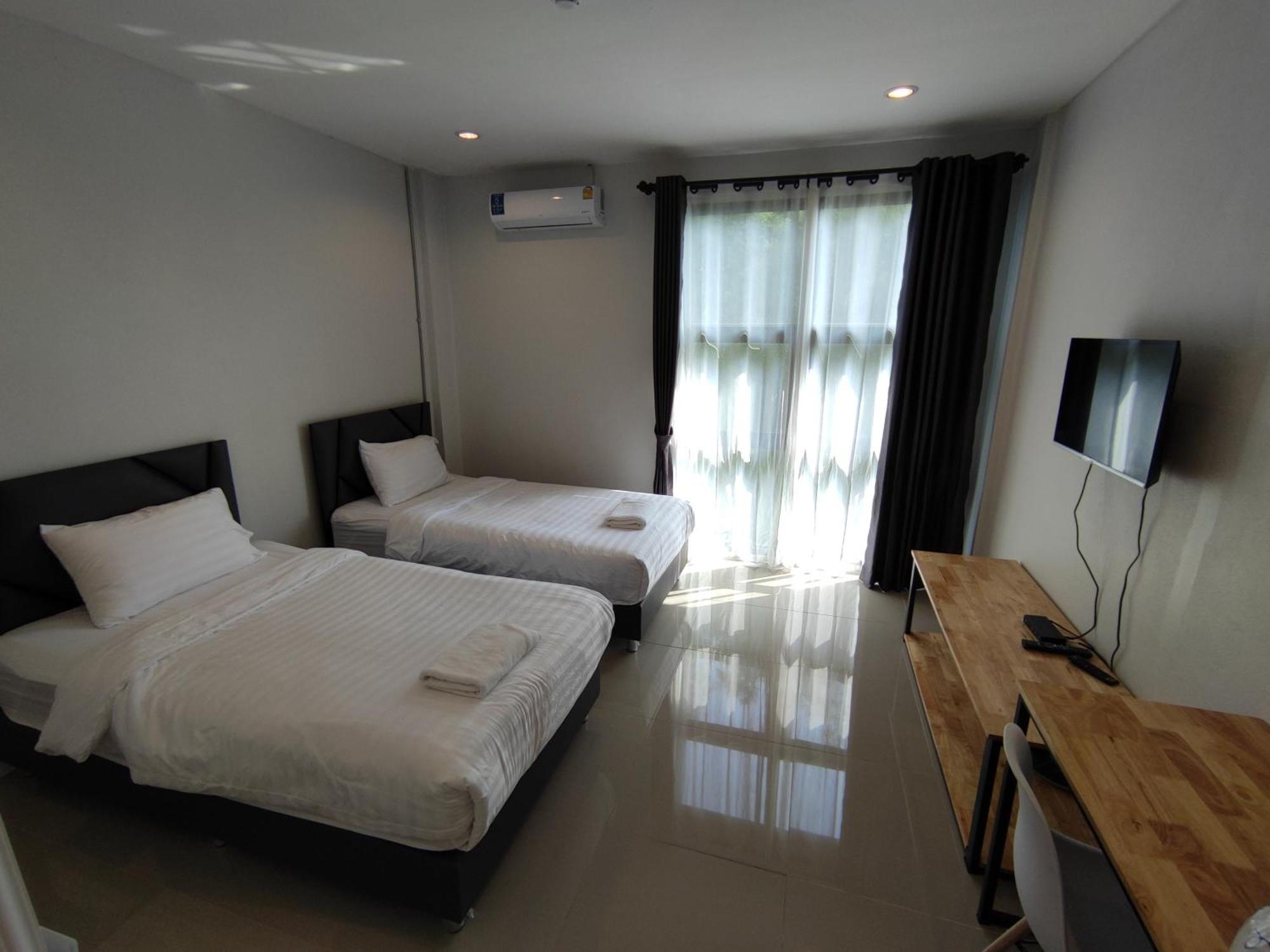 Life Hotel Rongkhun Ban Mai  Bagian luar foto