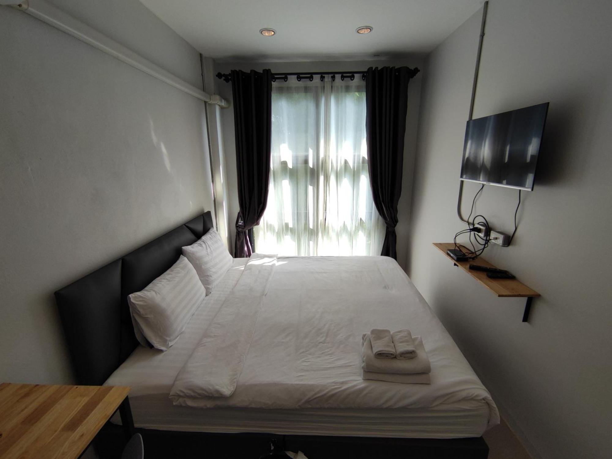 Life Hotel Rongkhun Ban Mai  Bagian luar foto