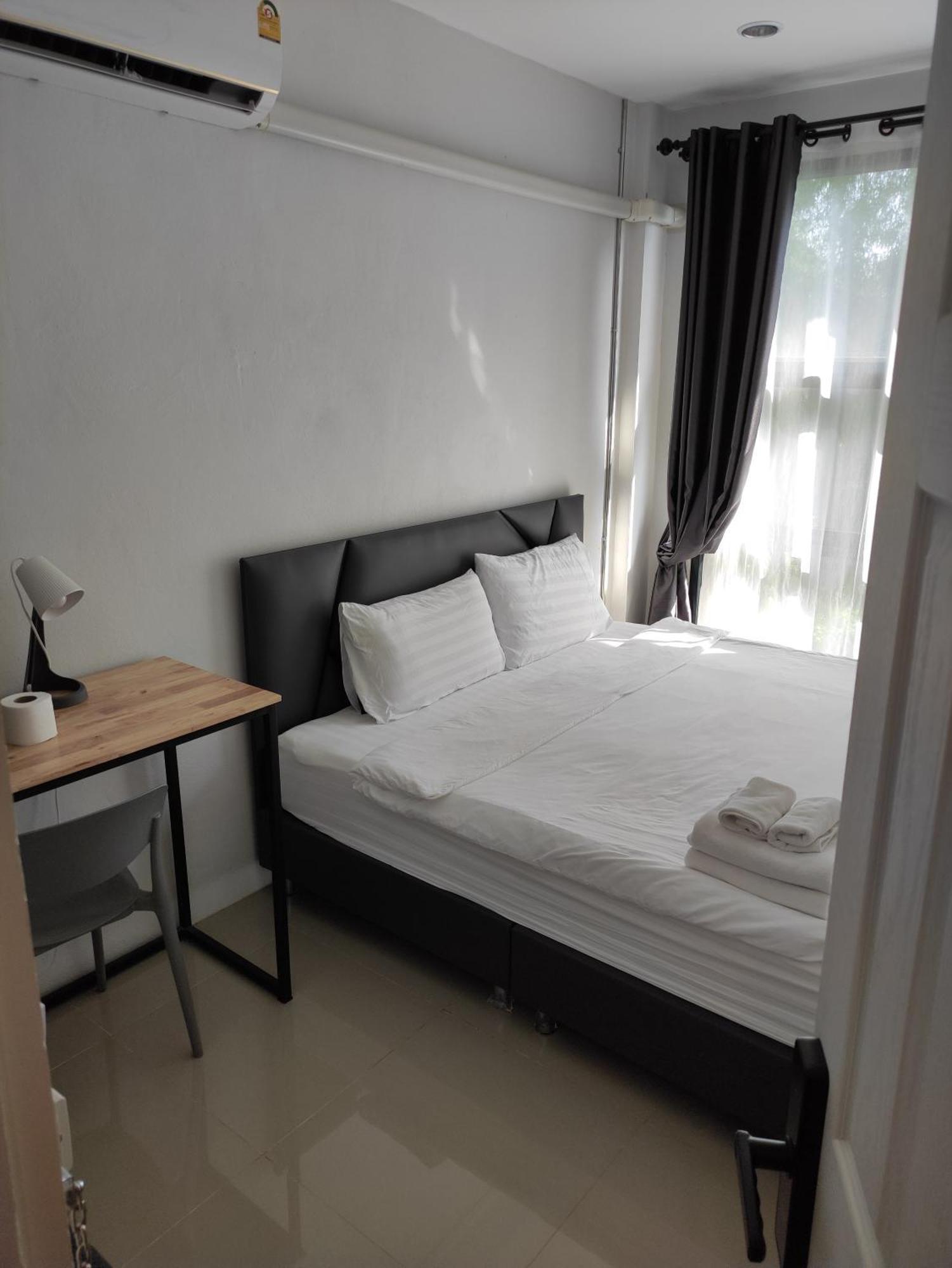 Life Hotel Rongkhun Ban Mai  Bagian luar foto