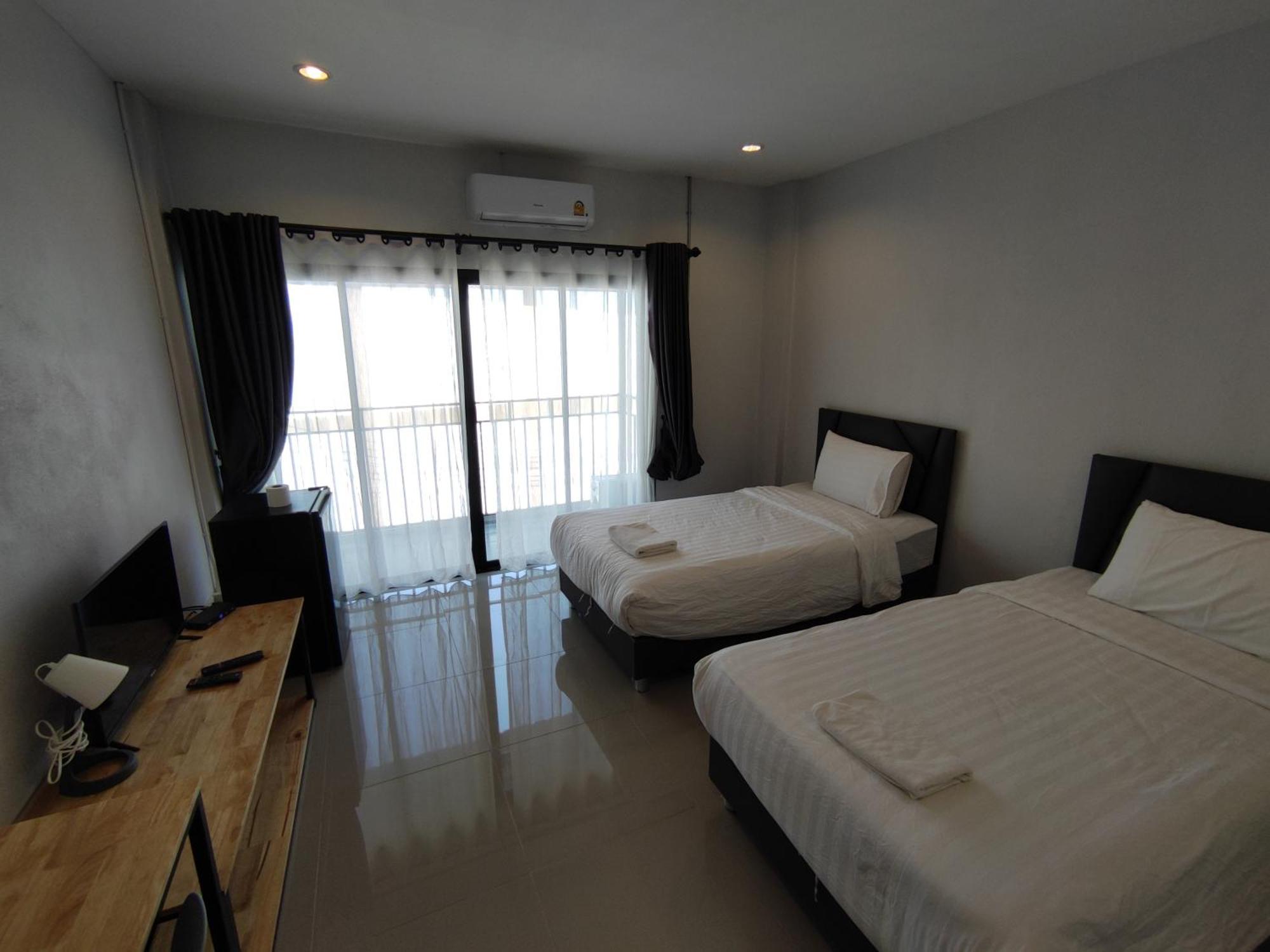 Life Hotel Rongkhun Ban Mai  Bagian luar foto